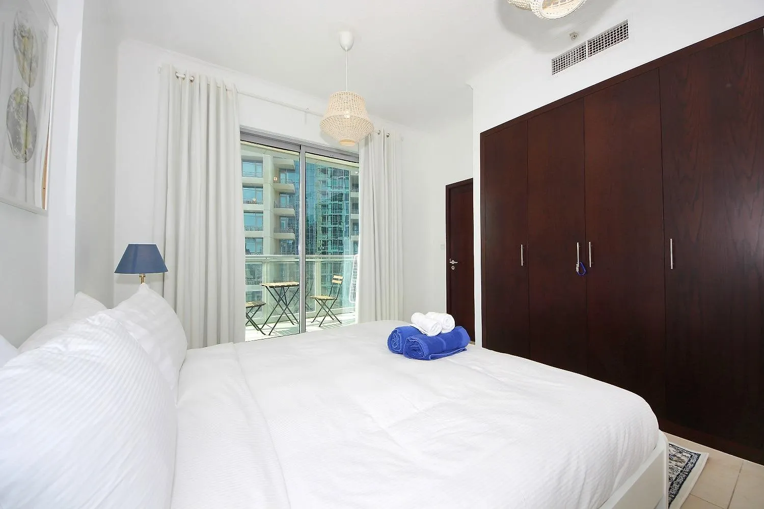 New Arabian Burj Residence 1 & 8 Downtown Dubai Apartment